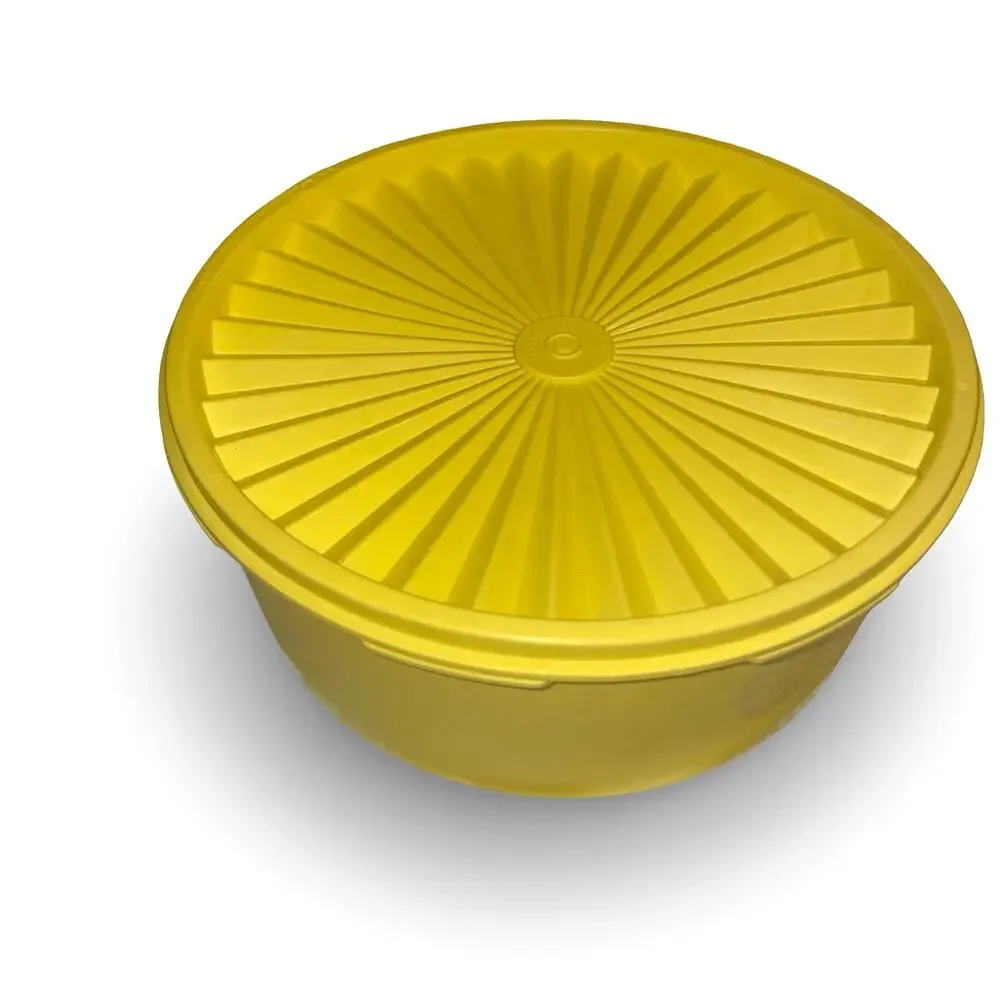 Tupperware 1204 1205 Yellow Servalier Bowl Set Starburst Lid Canister Vintage